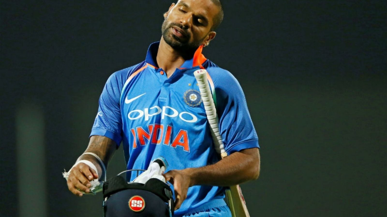 கடைசி நிமிடத்தில் கேப்டன்ஷிப் மாற்றம்..  ஷிகார் தவான் ஆதங்கம்