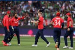 டி20 உலகக்கோப்பை இறுதிப்போட்டி: இங்கிலாந்து அணிக்கு 138 ரன்கள் இலக்கு