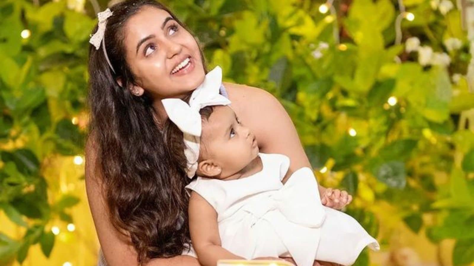 இதுல யார் குழந்தை...? சைத்ரா ரெட்டியின் படங்களைப் பார்த்து ஆச்சர்யப்படும் ரசிகர்கள்!