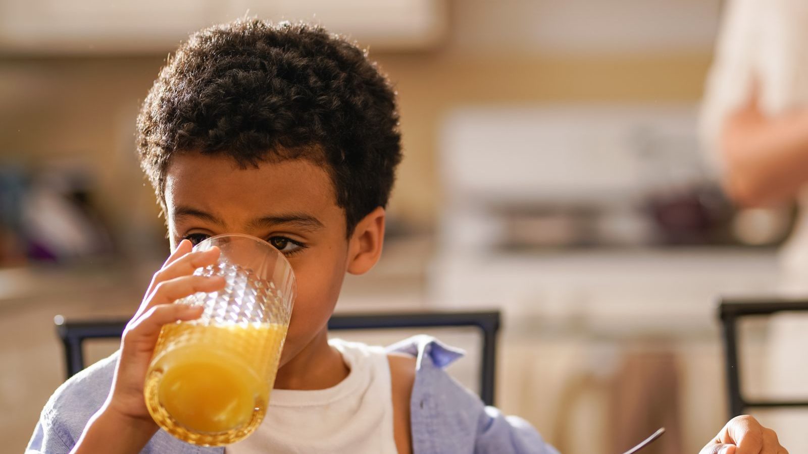 கேரட் முதல் தக்காளி வரை... குளிர்காலத்தில் குழந்தைகளுக்கு நோய் எதிர்ப்பு சக்தியை அதிகரிக்க செய்யும் 5 ஜூஸ் வகைகள்