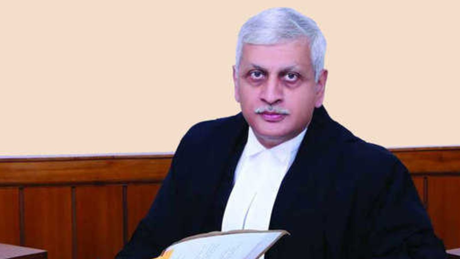 நேரடி ஒளிபரப்பாகும் கோர்ட் விசாரணை.. தலைமை நீதிபதியின் கடைசி வேலைநாளுக்காக ஸ்பெஷல்!