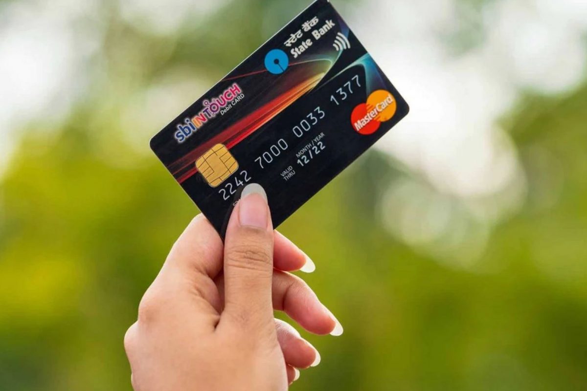 SBI கிரெடிட் கார்டு பயன்படுத்துகிறீர்களா? கட்டண உயர்வு நடைமுறை