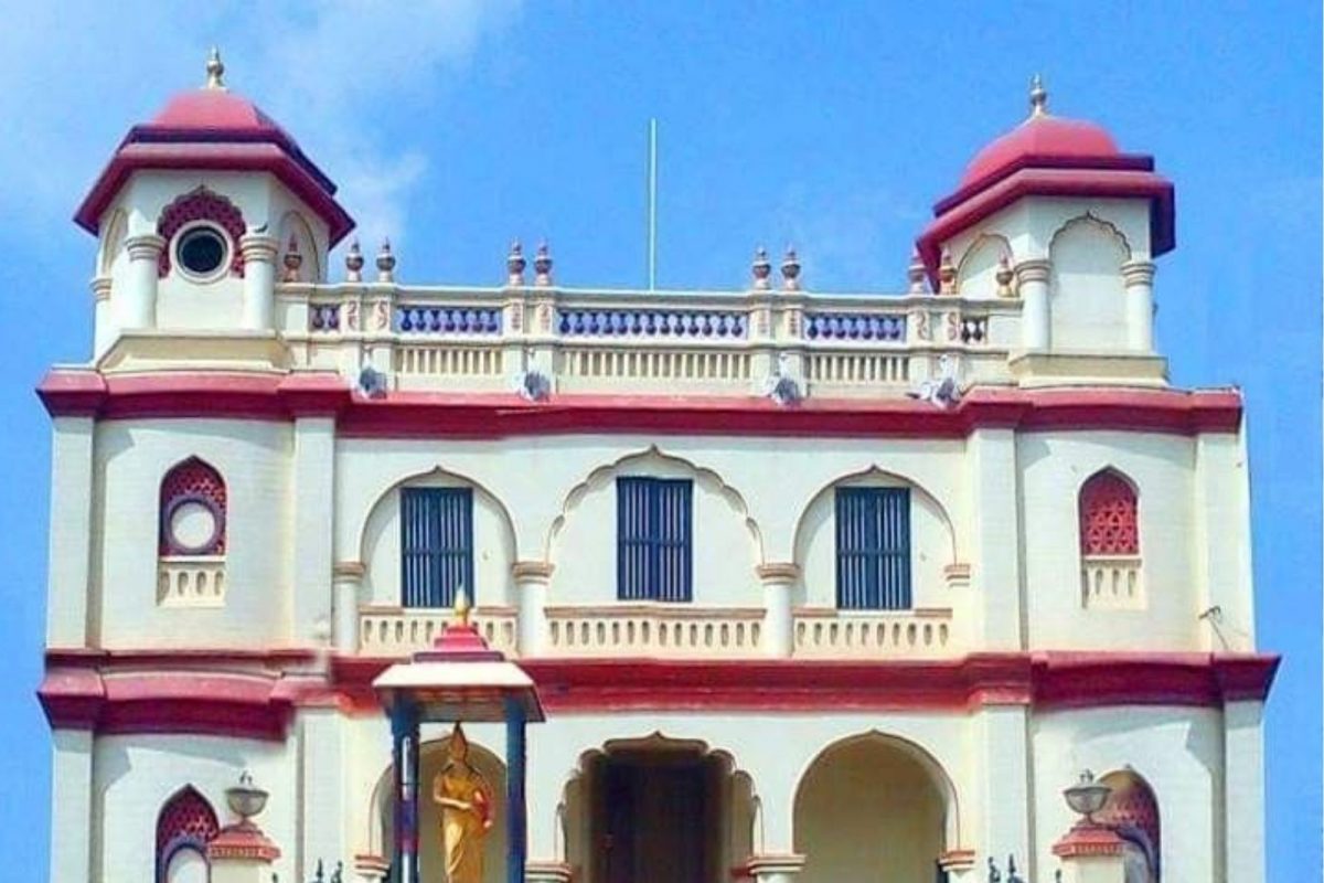 வேலு நாச்சியாரின் சிவகங்கை சீமை அரண்மனைக்கு ஒரு ட்ரிப்!