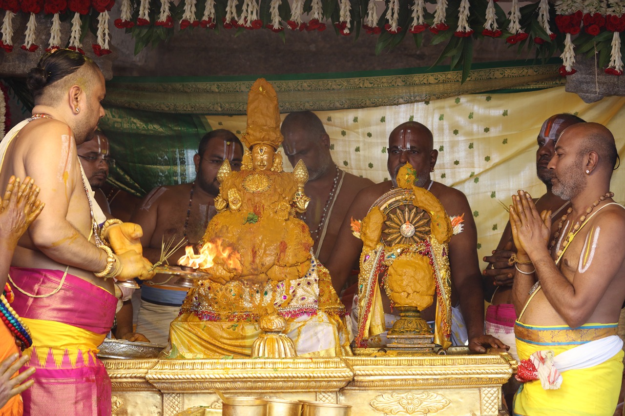  தீப, தூப ஆராத்தி