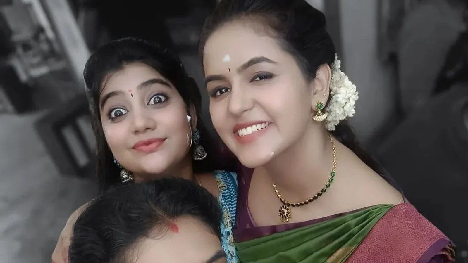 கயல் சீரியல் நடிகைக்கு வளைகாப்பு.. சீரியலில் இருந்து விலகல்?