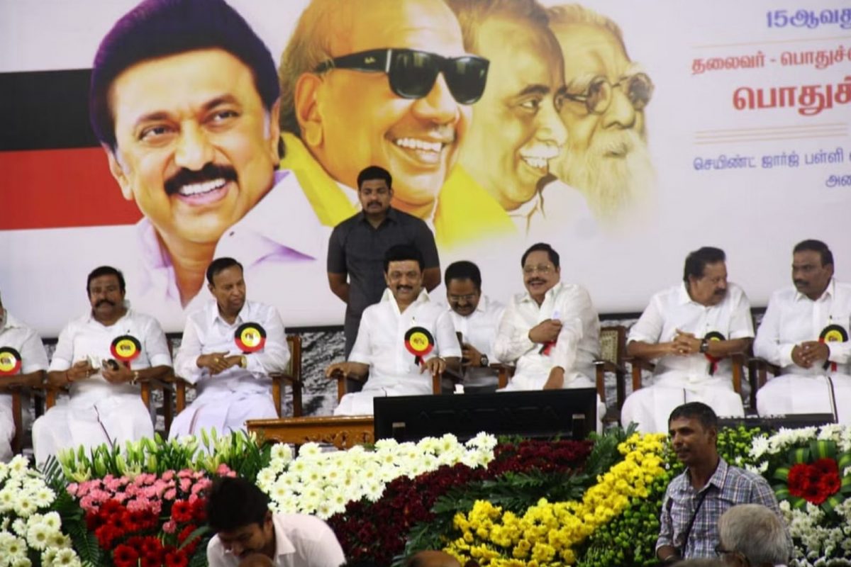 2022 அக்டோபர் மாதம் தமிழ்நாடு அரசியலில் நடந்த முக்கிய சம்பவங்கள்