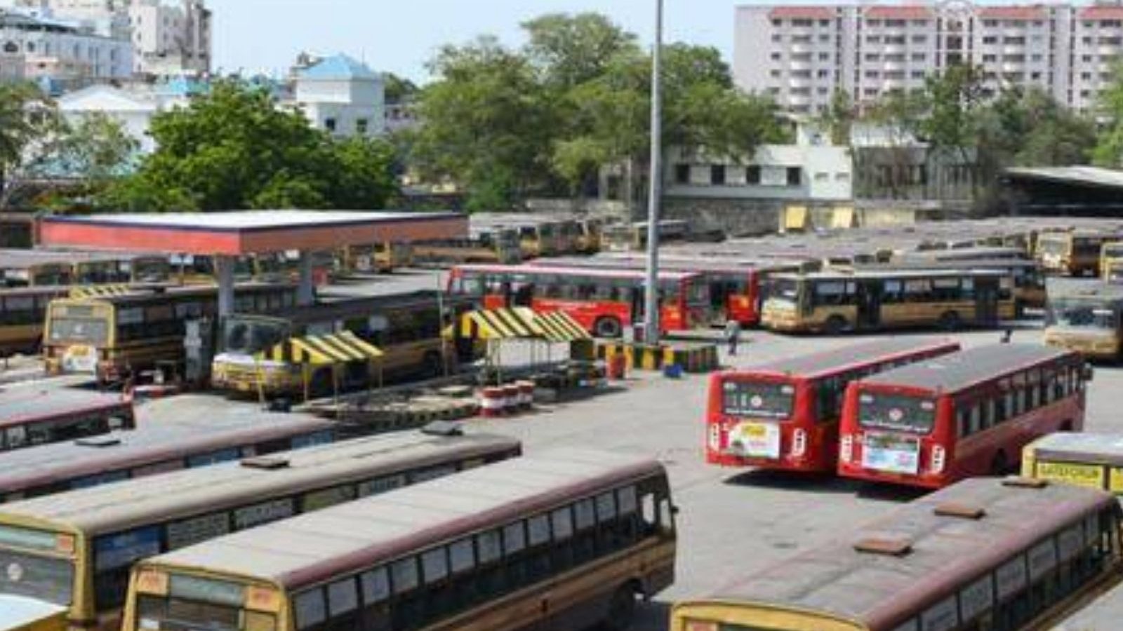 தொடர் விடுமுறை : சென்னை திரும்பும் பயணிகளுக்காக 600 சிறப்பு பேருந்துகள் அறிவிப்பு..!