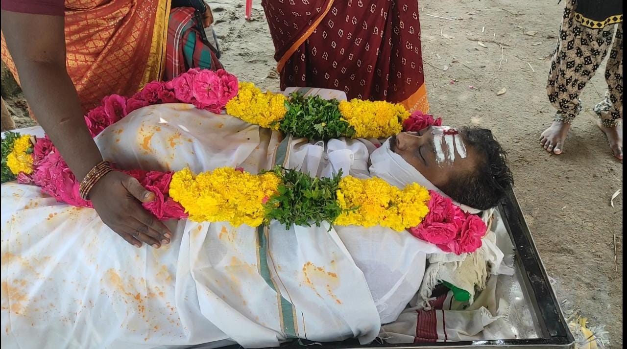  தற்பொழுது நடிகர் ஹரி வைரவனின் உடலானது மதுரை கடச்சநேந்தல் முல்லை நகர் பகுதியில் உள்ள அவரது வீட்டில் பொதுமக்களின் அஞ்சலிக்காக வைக்கப்பட்டுள்ளது.