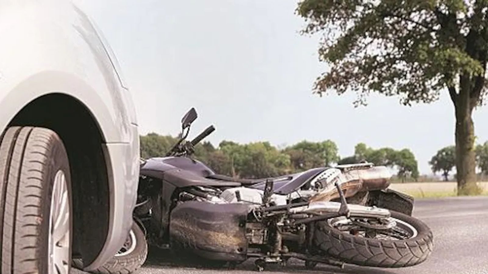 ஒரே ஆண்டில் 4.12 லட்சம் விபத்துகள்.... 1.53 லட்சம் பேர் பலி... அதிர்ச்சி தகவல் !