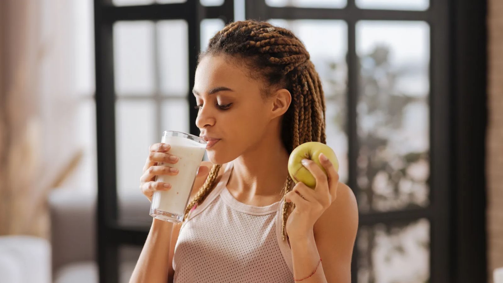 உடற்பயிற்சி செய்வதற்கு முன்னதாக நீங்கள் எடுத்துக்கொள்ள வேண்டிய  ஸ்நாக்ஸ் பட்டியல்..!