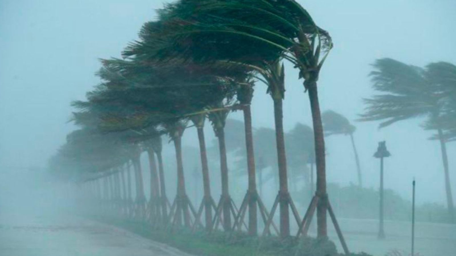 மாண்டாஸ் போயாச்சு.. ஆனால் மிக கனமழை இருக்கு - இந்திய வானிலை மையம் அலெர்ட்