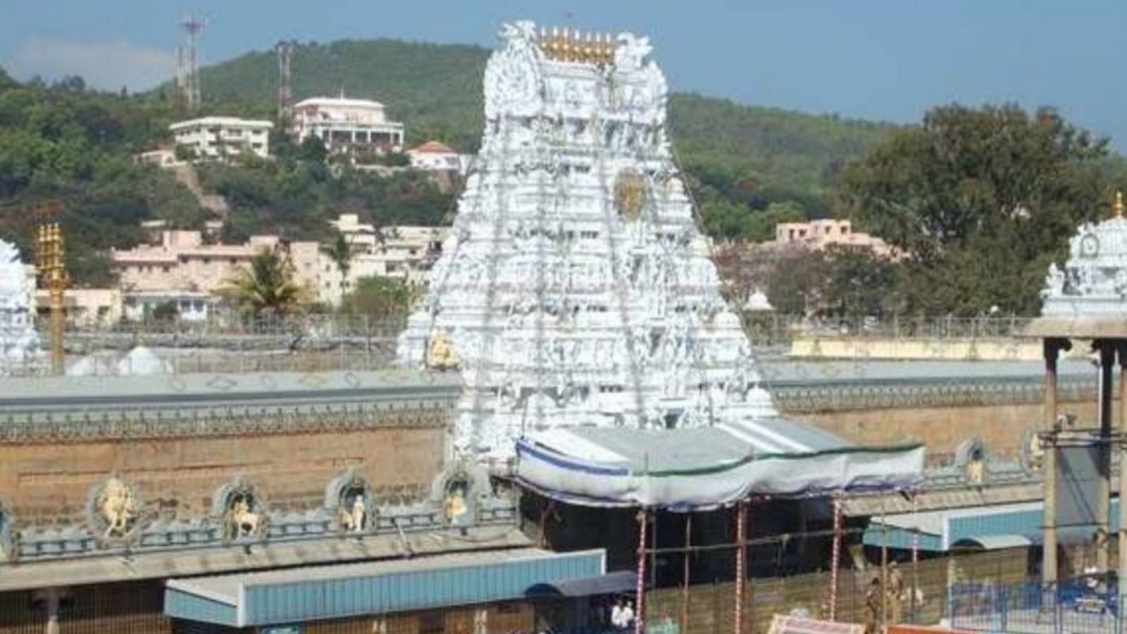 திருப்பதிக்கு போறீங்களா.. இனி கொரோனா நெகட்டிவ் சான்றிதழ் கட்டாயம்!