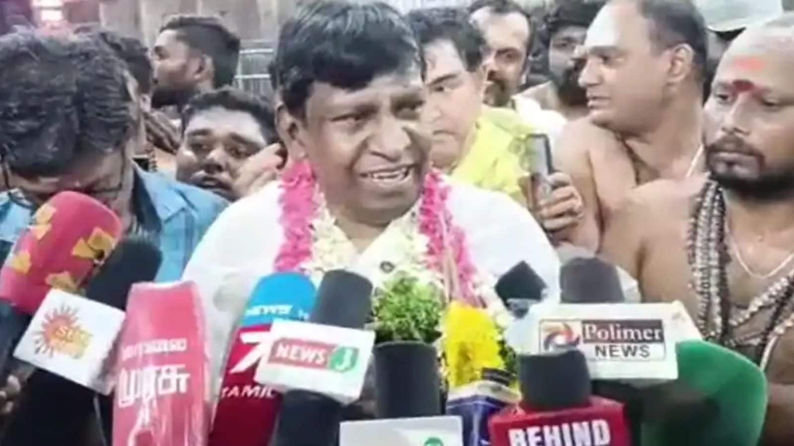 'வாரிசா'.. 'துணிவா'.. முதலில் எந்த படம் பார்ப்பீங்க? - சிரித்துக்கொண்டே பதிலளித்த வடிவேலு!