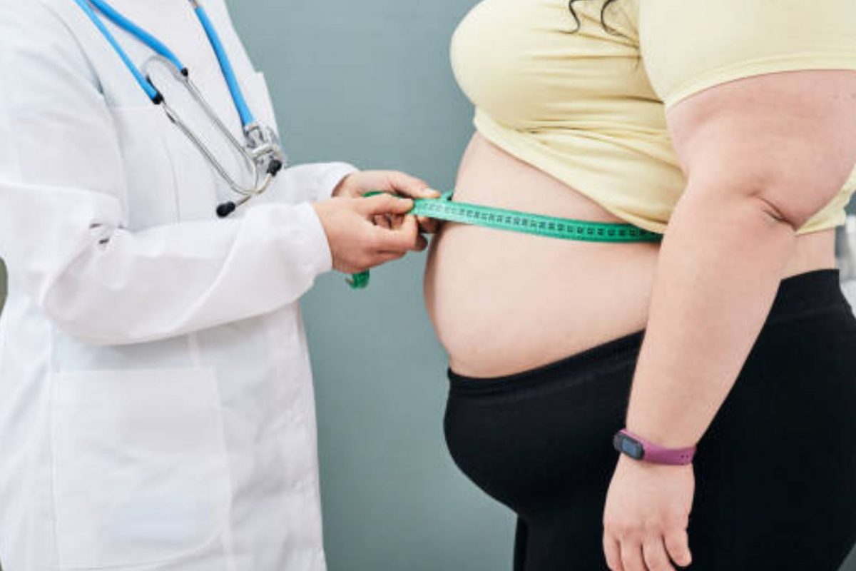 உடல் எடை அதிகமாக இருக்கும் பெண்கள்தான் PCOS-ஆல் பாதிக்கப்படுகிறார்களா?