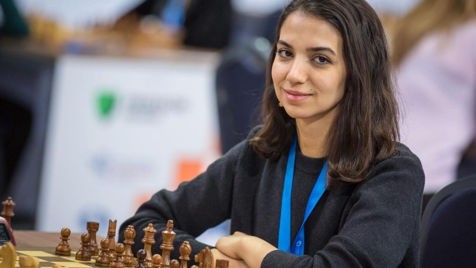 ஹிஜாப் அணியாமல் சர்வதேச போட்டியில் பங்கேற்ற ஈரான் வீராங்கனை: உயிருக்கு ஆபத்து என அச்சம்!