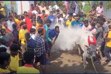 குடியாத்தம் மஞ்சு விரட்டு போட்டியில் சீறிப்பாய்ந்த 400க்கும் மேற்பட்ட காளைகள்