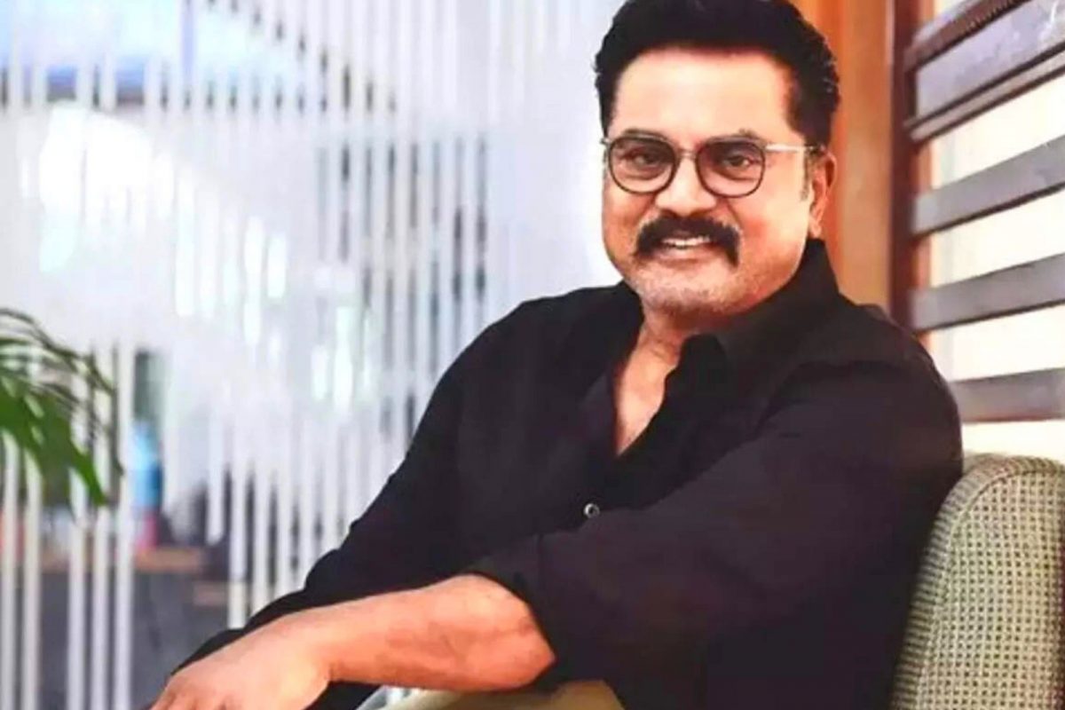 அஜித்தும் சூப்பர் ஸ்டார் தான் என சரத்குமார் அதிரடி