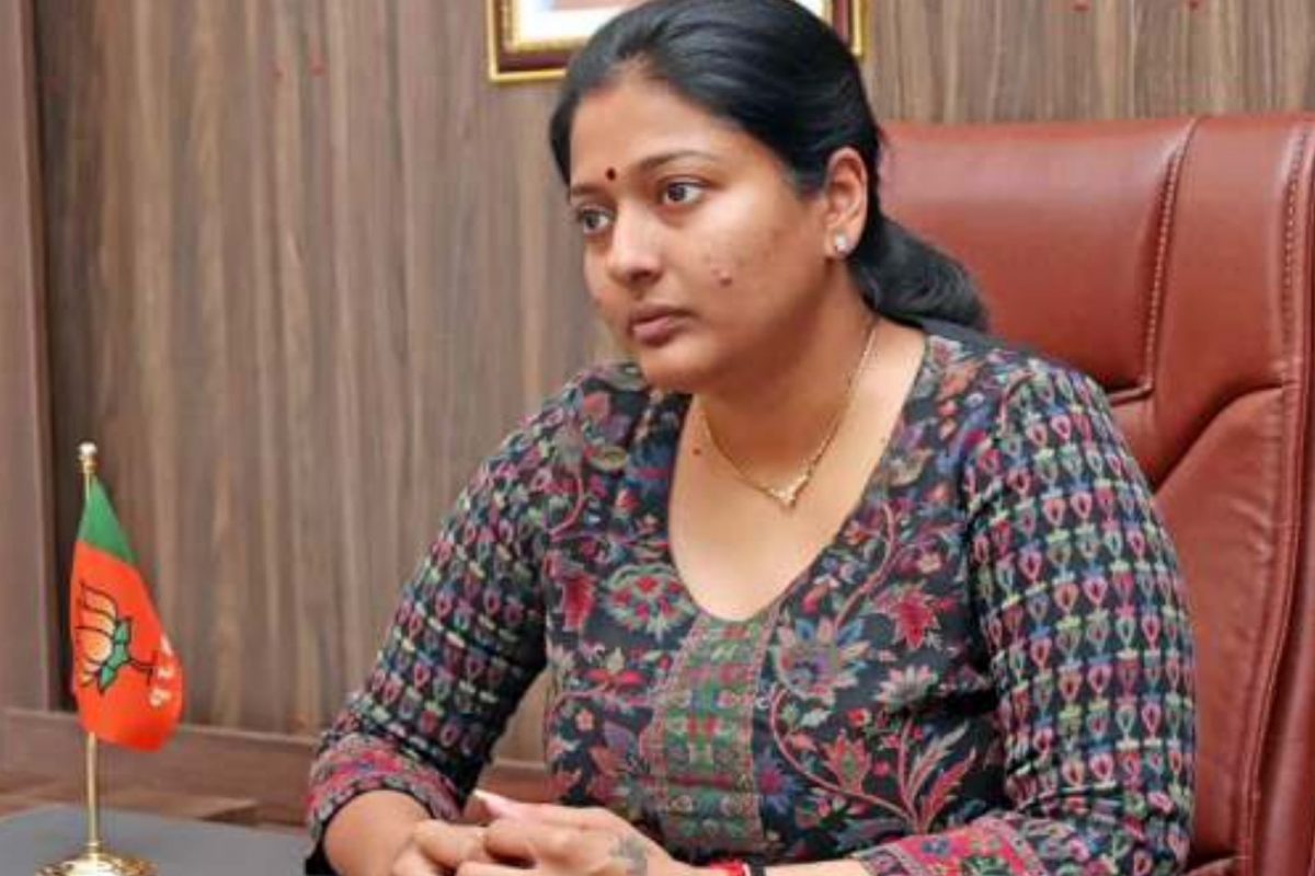 காயத்ரி ரகுராம்—அண்ணாமலை மீது அடுக்கடுக்கான குற்றச்சாட்டு……?