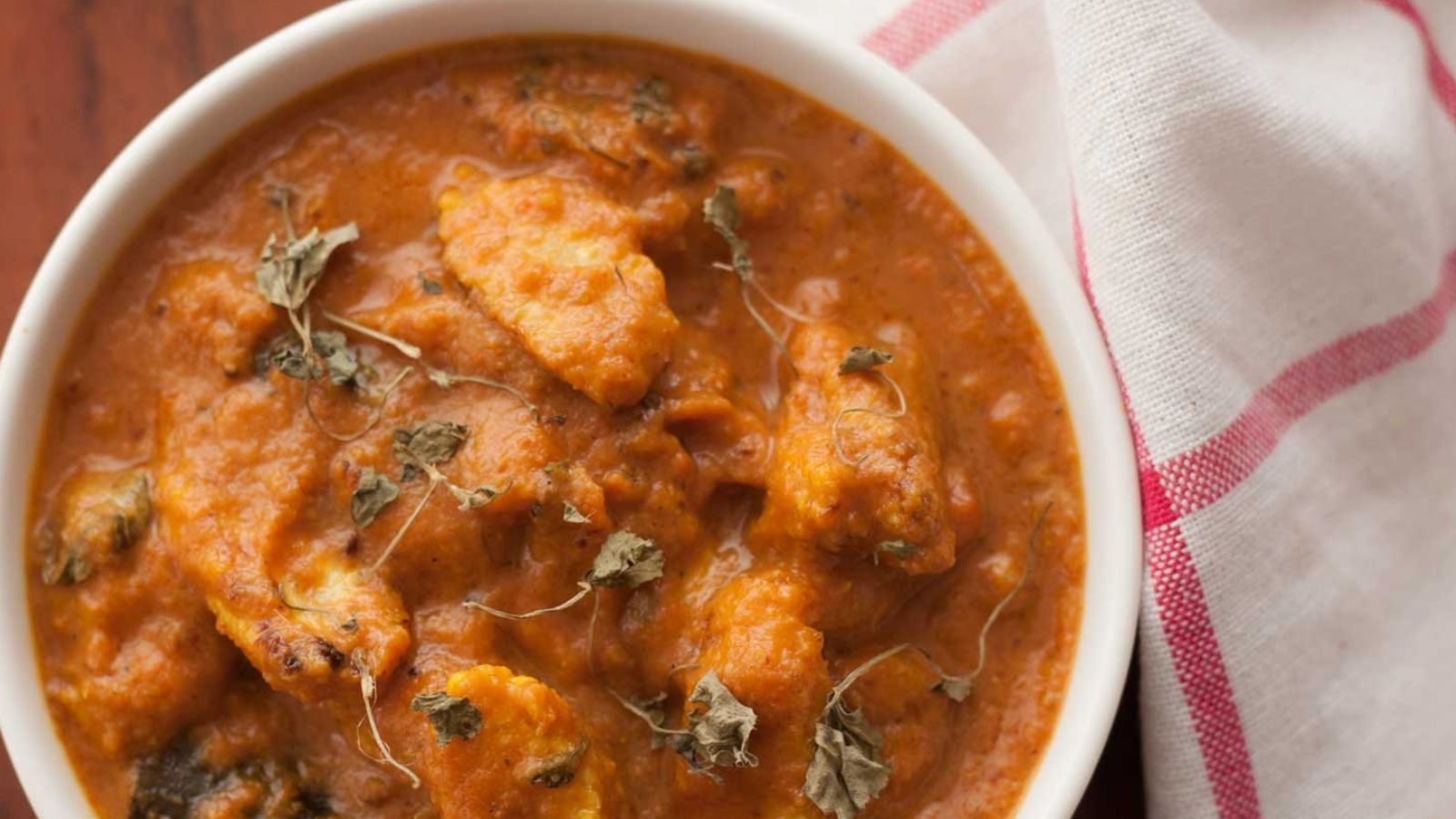 சப்பாத்திக்கு பேபி கார்ன் கிரேவி செஞ்சிருக்கீங்களா..? ஸ்டார் ஹோட்டலே தோற்றுப்போகும் ரெசிபி உங்களுக்காக..!