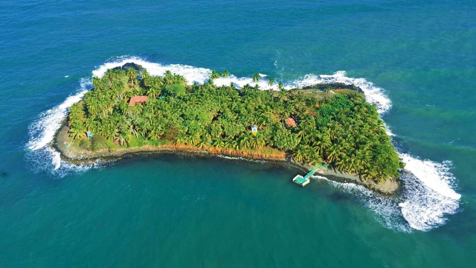 சகல வசதிகளுடன் கூடிய இந்த தீவு வெறும் ₹ 3.8 கோடிக்கு விற்பனையாம்..!