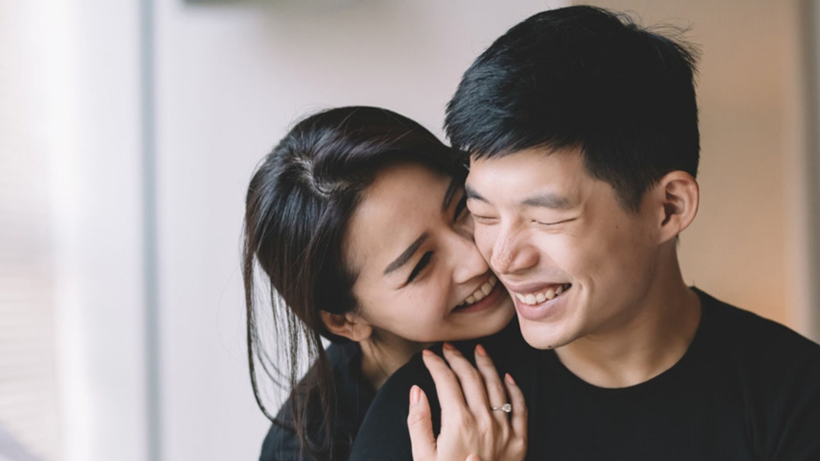 உங்க கணவர் அல்லது காதலர் இதெல்லாம் செய்கிறாரா..? அப்போ அவர் தான் பெஸ்ட்.!