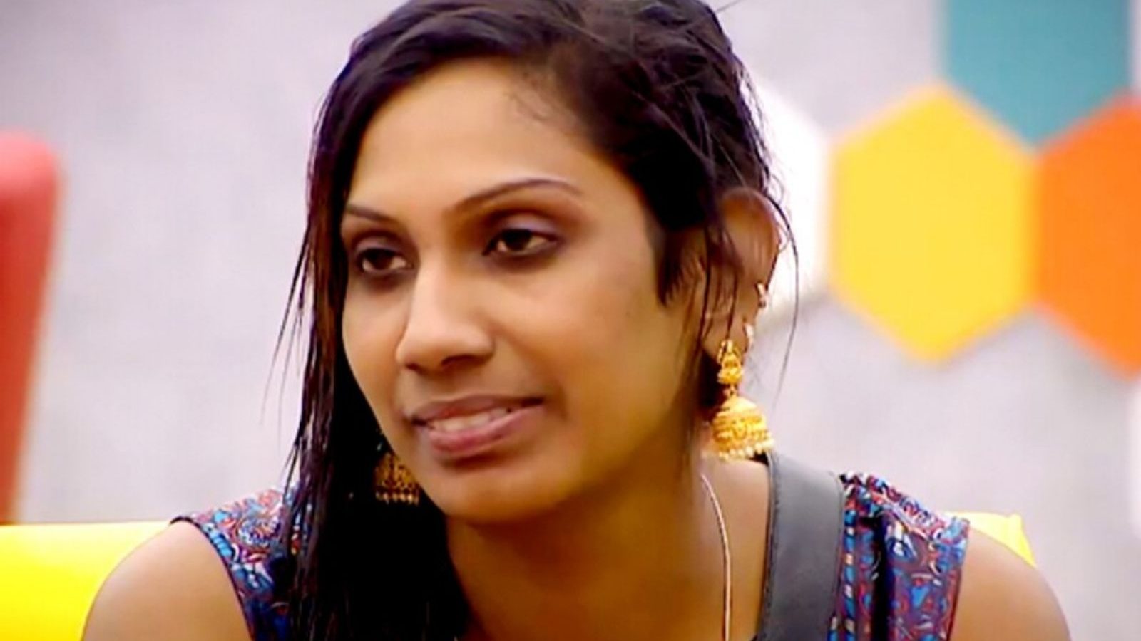 நடிகர் தாடி பாலாஜியின் மனைவி நித்யா மீது வழக்கு!