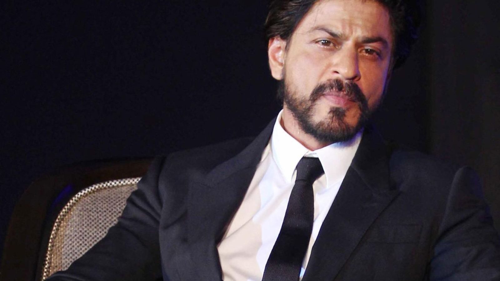 நம்பர் 1 இடம் பிடித்த ஷாருக்கான்.. டாம் குரூஸ், ஜாக்கிச்சானை பின்னுக்குத்தள்ளி முதலிடம்!