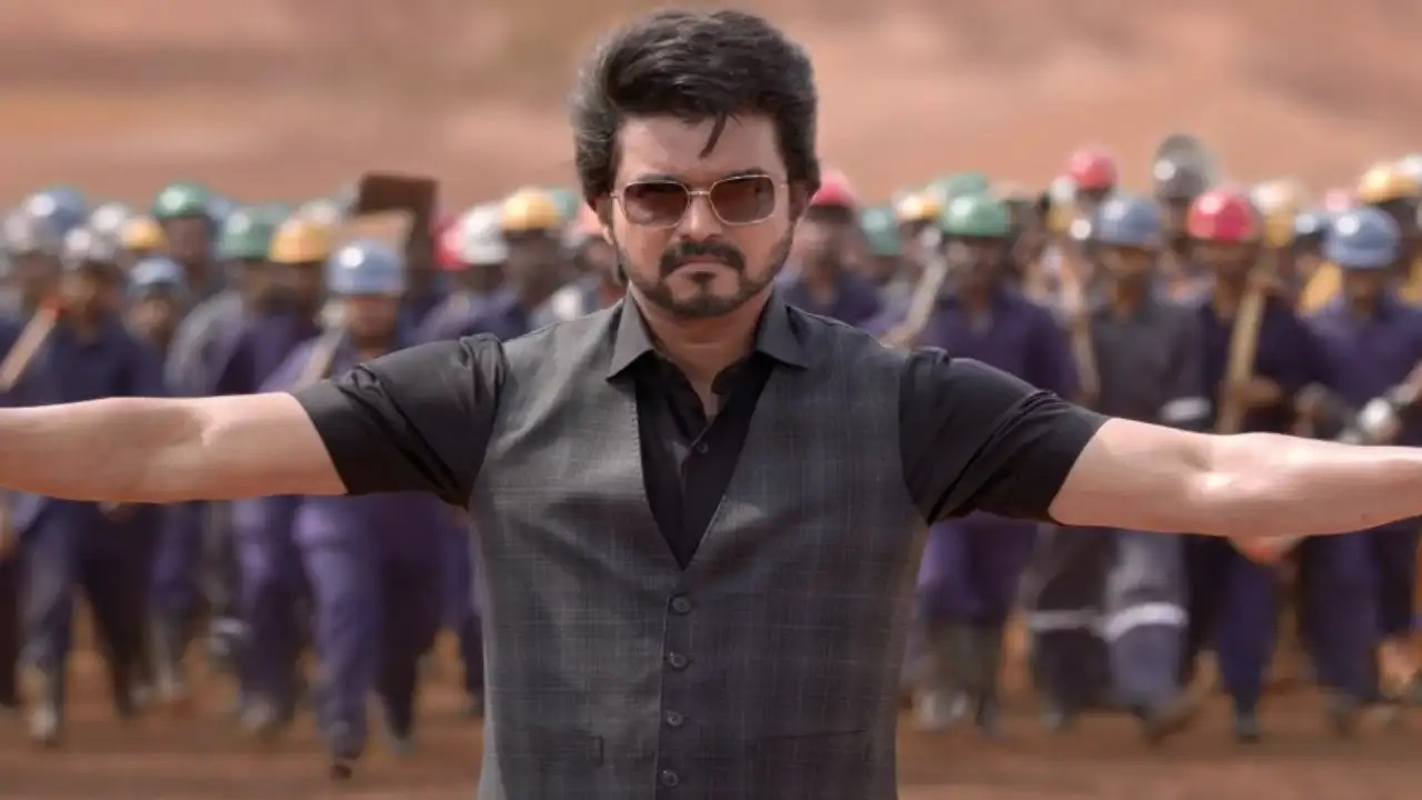  இந்நிலையில் இன்று இப்படம் 50-வது நாளை கடந்திருக்கும் நிலையில், “மெகா பிளாக்பஸ்டர் வாரிசு 50-வது நாள். எங்களுக்கு அளவில்லாத அன்பைப் பொழிந்த அனைத்து ரசிகர்கள் மற்றும் குடும்பங்களுக்கு... இது போற்றுதலுக்குரிய மறக்கமுடியாத பயணம் நண்பா” என ட்விட்டரில் பதிவிட்டுள்ளது வாரிசு படத்தின் விநியோக நிறுவனமான செவன் ஸ்கிரீன் ஸ்டூடியோ. பின்னர் அதனை ட்விட்டரிலும் ட்ரெண்ட் செய்தனர் ரசிகர்கள்!