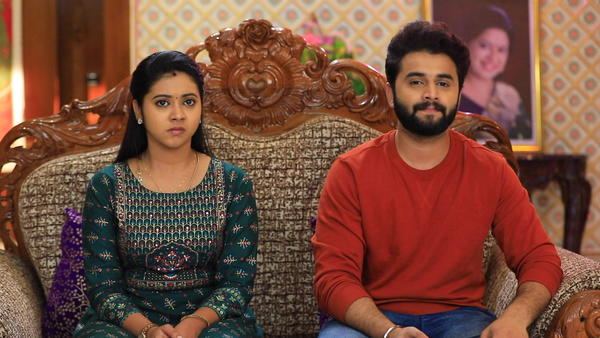  இந்நிலையில் தற்போது மெளன ராகம் 2 சீரியல் விரைவில் கிளைமேக்ஸை எட்டவிருப்பதாக தகவல்கள் வெளியாகியுள்ளன.