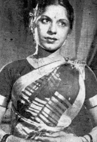  அப்போது கதைகள் என்றால் அனைத்தும் புராணக் கதைகள்தான். நமது நாட்டார் கதைகளும் பெரும்பாலும் கடவுள்களை கதாபாத்திரங்களாக கொண்டவை. அப்படியொரு கதையை மேலோட்டமாக தழுவி சிதம்பரம் ஏ.எம்.நடராஜ கவியும், டி.கே.சுந்தர வாத்தியாரும் ஒரு கதையை எழுத, எல்.எஸ்.ராமச்சந்திரன் அதற்கு திரைக்கதை அமைத்து, இயக்கினார். அந்தப் படம்தான் கலாவதி. பின்னால் வந்த சரஸ்வதி சபதம் படத்துக்கு இது முன்னோடி.