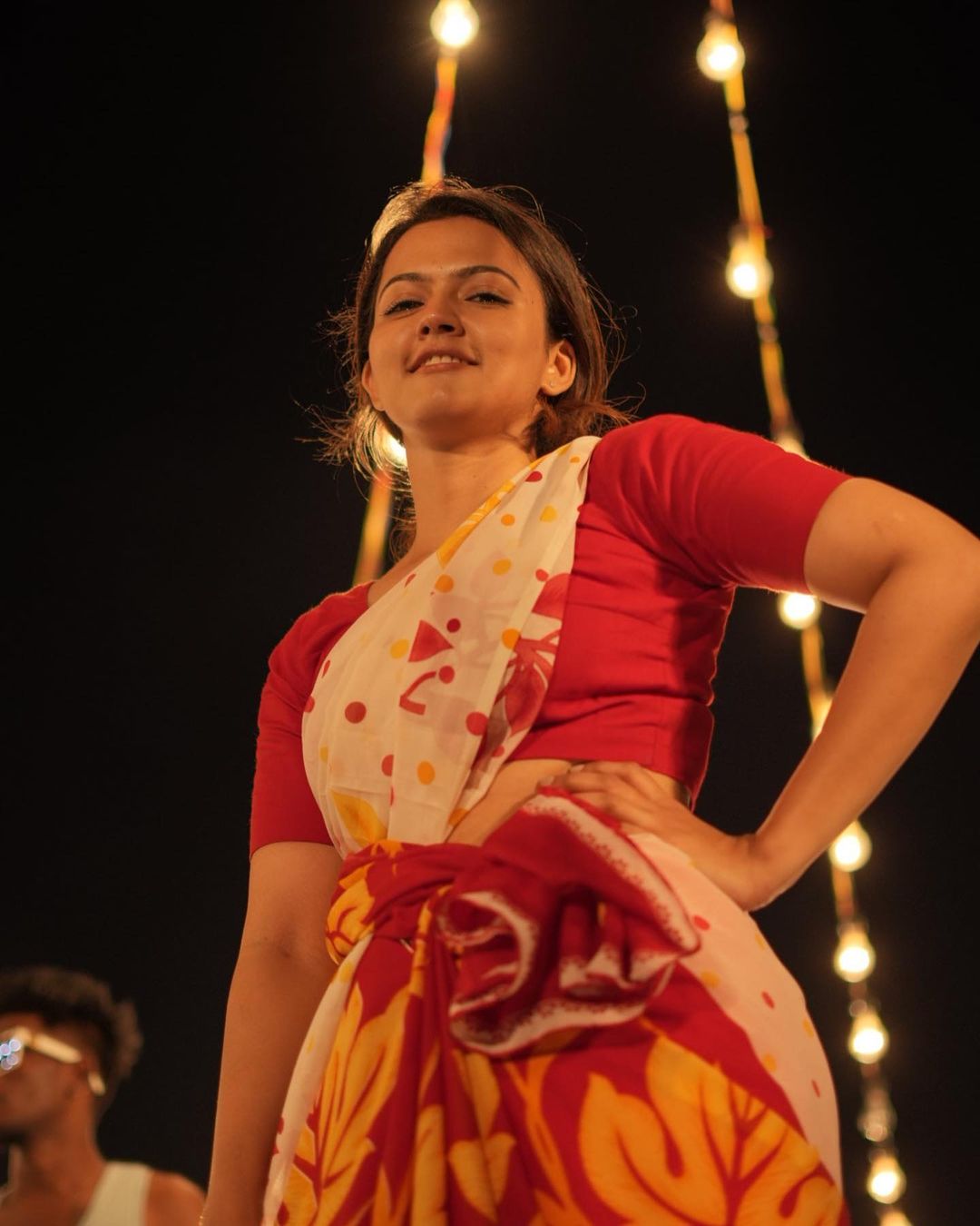  நாம் எப்பொழுது பேசினாலும் அந்த நேரம் படத்தை சிறப்பாக்க வேலை செய்துகொண்டிருப்பாய். உன்னை கீழிறக்க பல விஷயங்கள் இருந்தன. ஆனால் வலுவான மனிதனாக நின்று அனைத்தையும் சமாளித்து அழகான படமாக இதனை நீ உருவாக்கி இருக்கிறாய்.