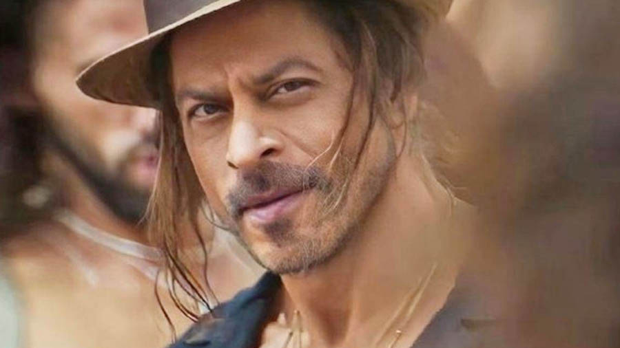  யாஷ் ராஜ் தயாரிப்பு நிறுவனத்தின் 50-வது படமாக இந்தப் படம் உருவாகியிருக்கிறது. படத்தின் ட்ரெய்லரின் தமிழ் பதிப்பை நடிகர் விஜய் வெளியிட்டிருந்தார்.