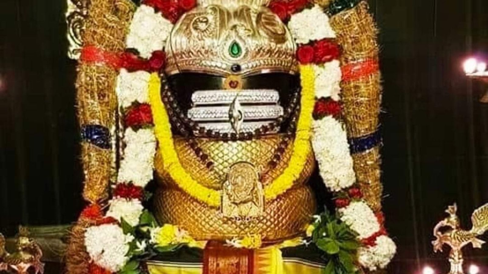 மகா சிவராத்திரி 2023: நான்கு கால பூஜைகளும் அபிஷேகமும்.. வழிபடும் முறைகள் இதோ!