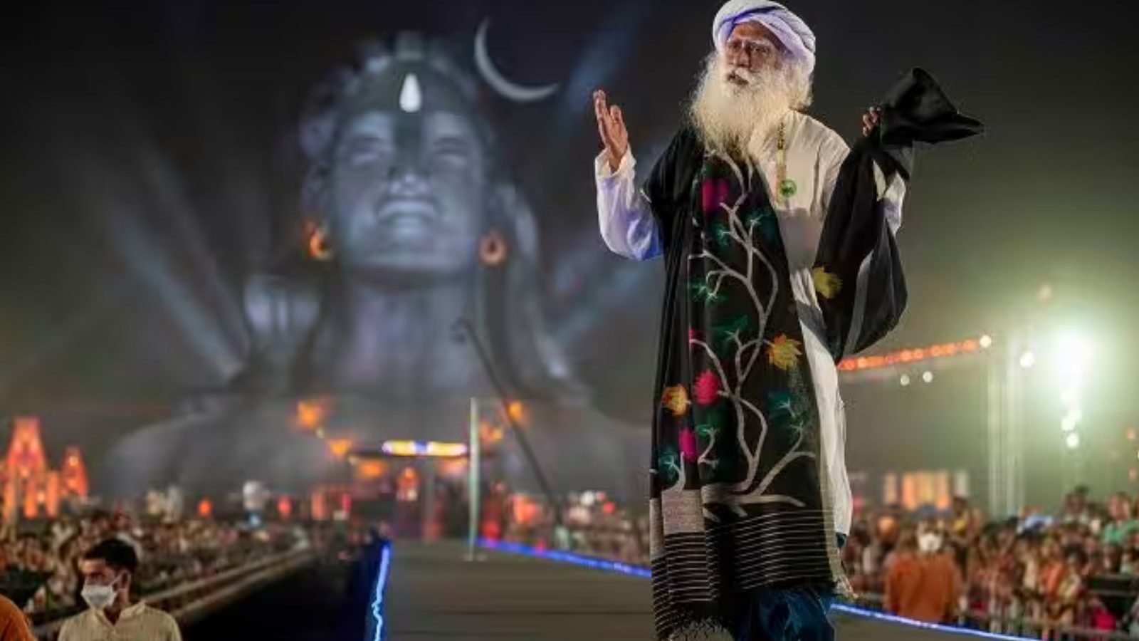 ஈஷா மஹா சிவராத்திரியில் இலவசமாக பங்கேற்க வேண்டுமா? இதை மட்டும் செய்யுங்கள்...!