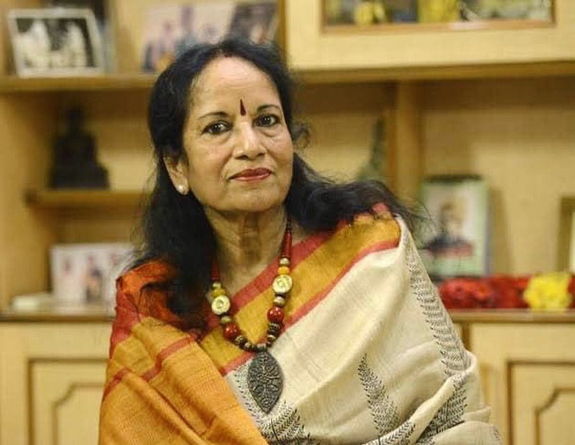  வாணி ஜெயராமின் குரலுக்குள் எல்லா உணர்வுகளையும் பதிவு செய்யும் இசை ஒளிந்து இருப்பதாக எம் எஸ் விஸ்வநாதன் பலமுறை மேடைகளில் கூறியுள்ளார்