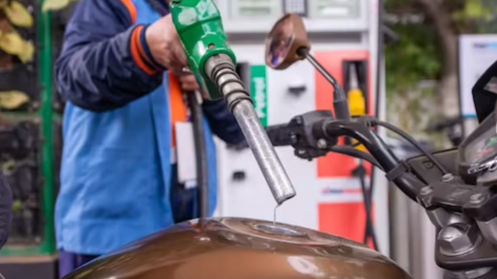 உஷார்.. பெட்ரோல் பங்குகளில் நடக்கும் மோசடிகள்.. இனி இதையெல்லாம் கவனிங்க!