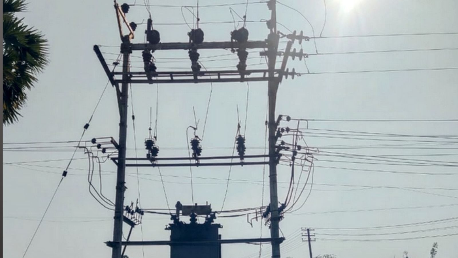 நாமக்கல் மாவட்ட மக்களே உஷார்... நாளை இங்கெல்லாம் மின் தடை