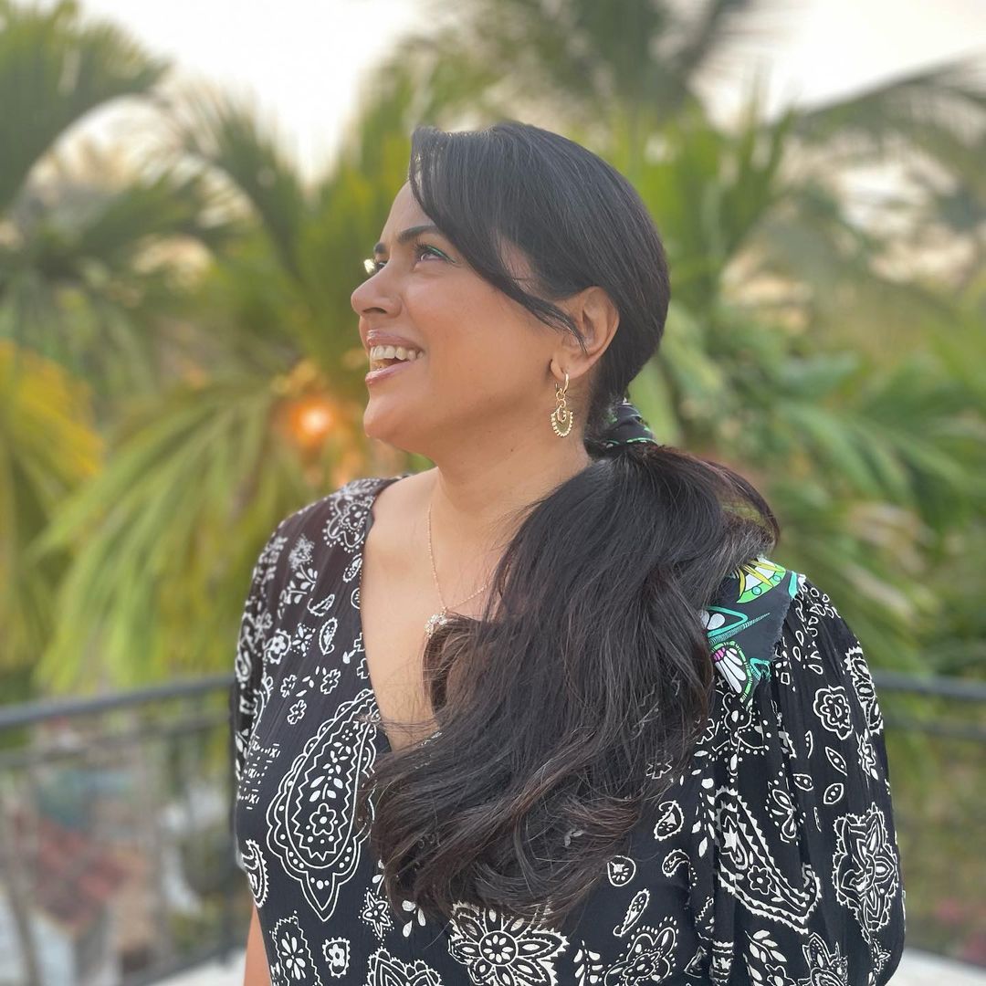  பிரசவத்திற்குப் பிறகு 'மிக மோசமான, இருண்ட இடத்திற்கு நகர்வது' குறித்தும் அவர் சமீபத்திய நேர்க்காணலில் பேசியுள்ளார்.