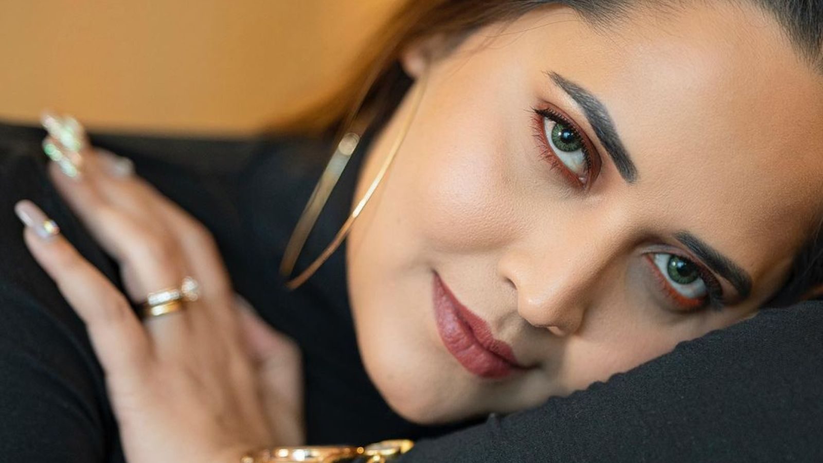 ''கன்னத்தில் செருப்பால் அடிப்பேன்''.. வார்த்தையைவிட்ட நபர்.. பொறுமை இழந்த புஷ்பா பட நடிகை அனசுயா!