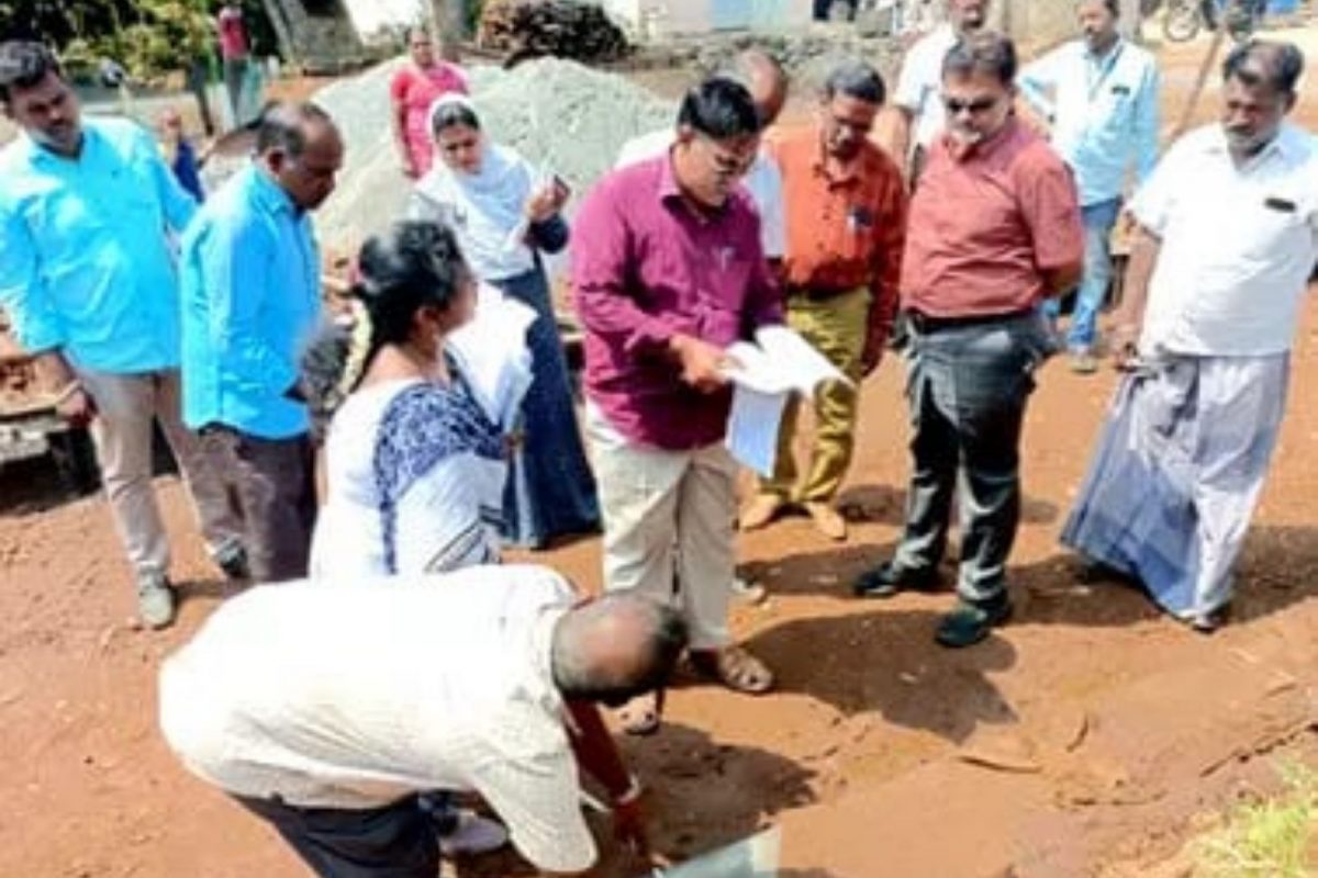 அதிகாரிகள் ஆய்வு