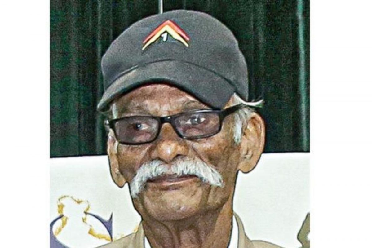 "தனது சொத்துக்களை ராணுவத்துக்கு வழங்க முடிவு" முன்னாள் ராணுவ வீரர்!