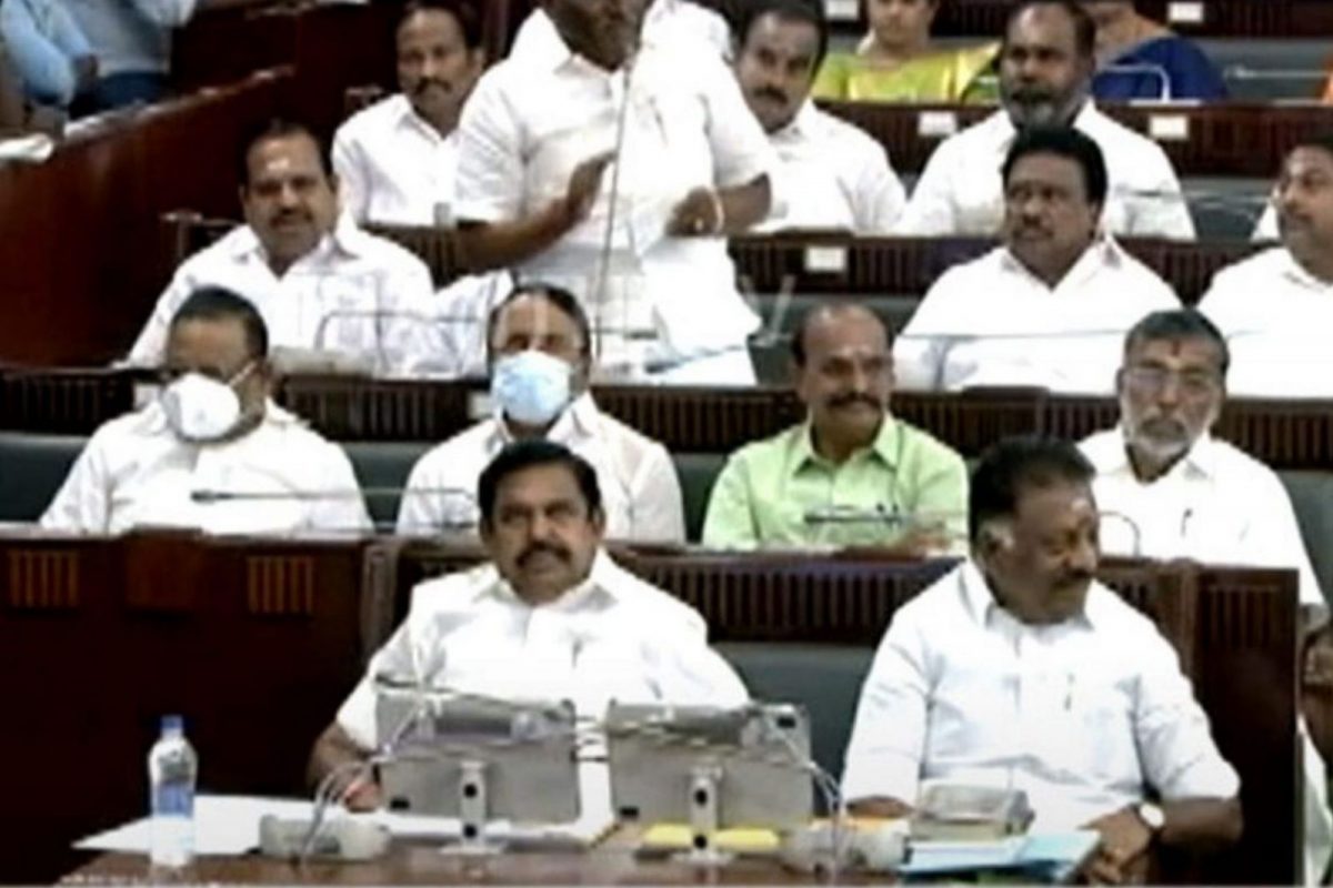 யாரை எங்கு உட்கார வைக்கவேண்டும் என்பது பேரவை தலைவரின் முழு உரிமை