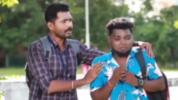  இந்த கால இளைஞர்களுக்கு ஏற்ற வகையில் கல்லூரி கதை அம்சத்துடன் இருப்பதால், இளைஞர்களின் ஃபேவரெட் சீரியல் லிஸ்டில் இடம்பெற்றுள்ளது.