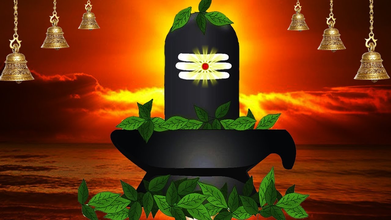  எந்த ஒரு சிவவழிபாடு செய்யும் போதும் வில்வ இலை இல்லாமல் அந்த வழிபாடு முழுமை அடையாது என்று புராணங்கள் குறிப்பிடுகிறது. பிரம்மனால் வில்வமரம், லக்ஷ்மியின் வலது திருக்கரத்தில் இருந்து உருவாக்கப்பட்டது என்று கூறுவது உண்டு. சிவ வழிபாட்டில் வில்வ இலை இடம் பெற்றால் சகல, சவுபாக்கியங்களும் உண்டாகும்.