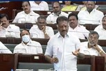 அதிமுக என்ற பெயரை உச்சரிக்காமல் அமர்ந்த ஓபிஎஸ்.!