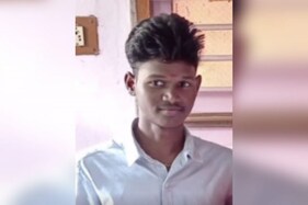 நடந்து சென்ற நண்பர்கள்.. வெட்டி சென்ற மர்மகும்பல்!