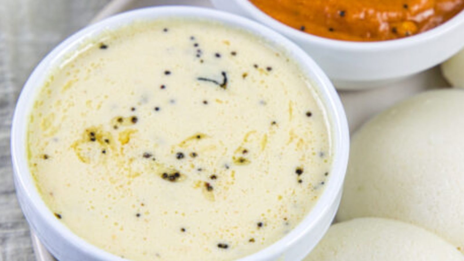 தேங்காய் சேர்க்காமல் வெள்ளை சட்னியா..? இதோ ரெசிபி...