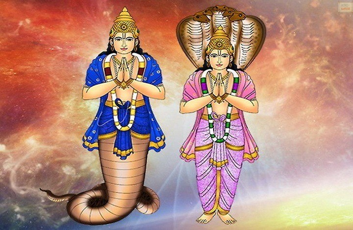  வேத ஜோதிடத்தில் ராகு மற்றும் கேது ஆகிய இரண்டும் முக்கியமான கிரகங்கள். அவை சந்திரனின் வடக்கு மற்றும் தெற்கு முனை என்றும் அழைக்கப்படுகிறது. நிழல் கிரகங்களான இவை கர்ம தாக்கங்களின் வலுவான குறிகாட்டிகளாகக் கருதப்படுகின்றன மற்றும் ஒரு நபரின் வாழ்க்கையில் குறிப்பிடத்தக்க தாக்கத்தை ஏற்படுத்துகின்றன. அதனால் தான், மக்கள் இந்த இரண்டு கிரகங்களின் பெயரை கேட்டதும் பயக்கின்றனர். வேத ஜோதிடத்தில் இரண்டு கிரகங்களும் அசுபமானதாகக் கருதப்படுவதே இதற்குக் காரணம்.