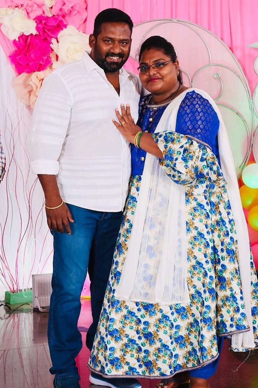  நடிகர் ரோபோ ஷங்கரின் உடல் எடை குறைப்புக்கு காரணம் என்ன என்பது குறித்து அவரின் மனைவி பிரியங்கா தெரிவித்துள்ளார்.