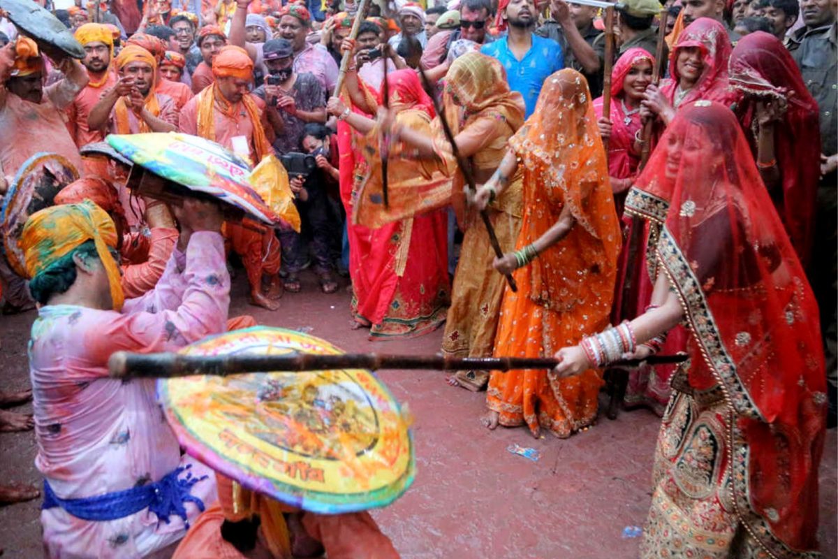 லத்மார் ஹோலி  